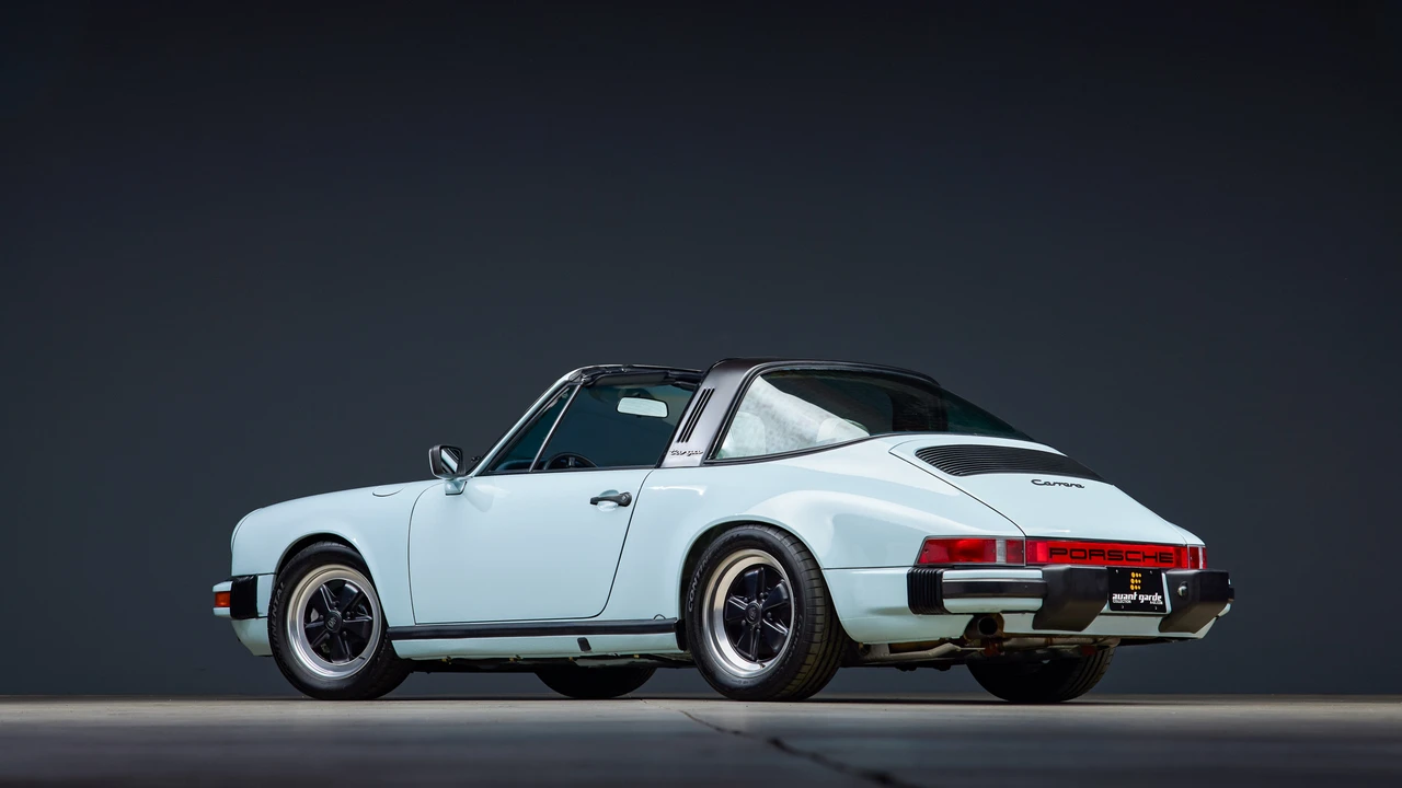 1984 Porsche 911 Carrera 3.2 - Image 9 of 31