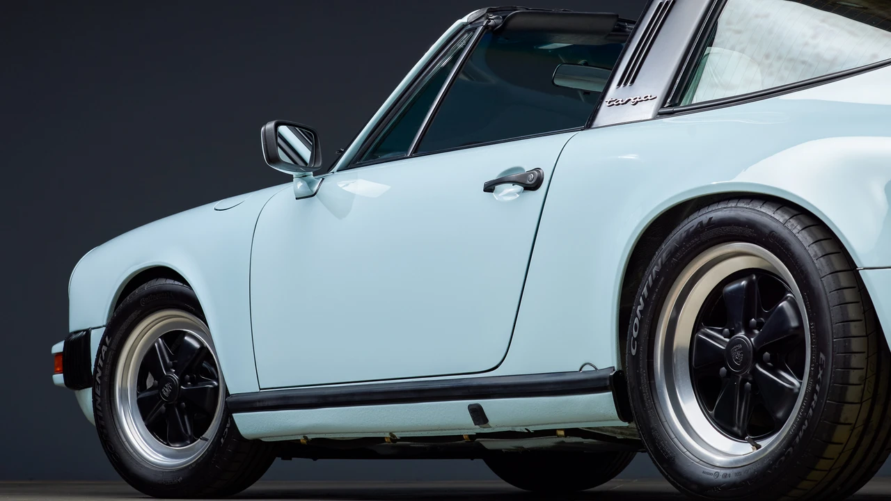 1984 Porsche 911 Carrera 3.2 - Image 28 of 31