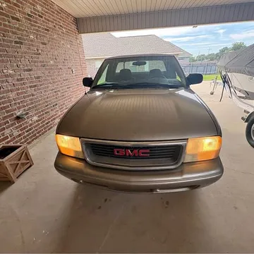 GMC Typhoon