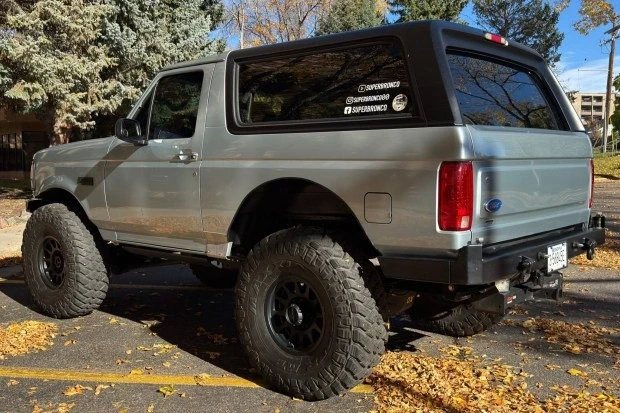 1996 Ford Bronco 5th Gen - Image 2 of 8