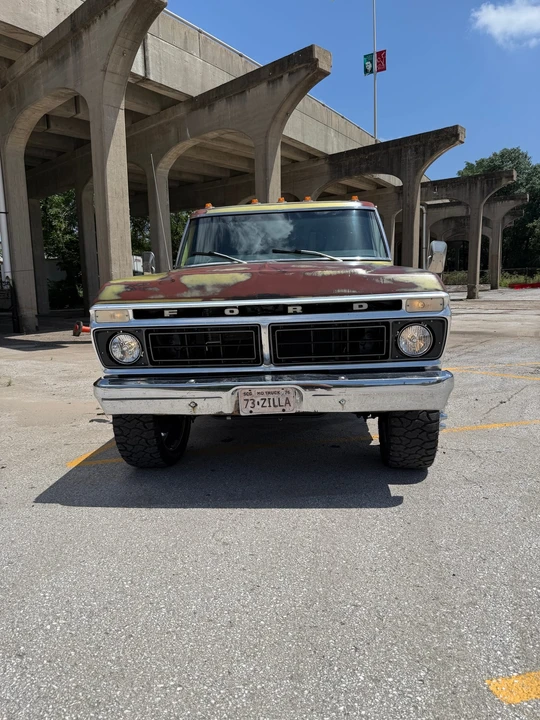 Ford Super Duty - Image 5 of 31