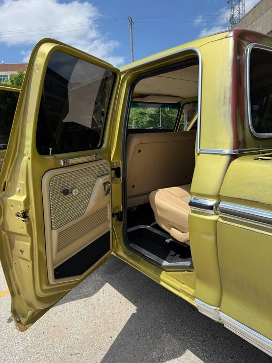 Ford Super Duty - Image 28 of 31