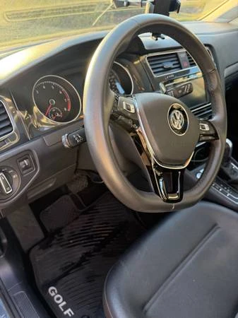 2020 Volkswagen Golf - Image 9 of 12
