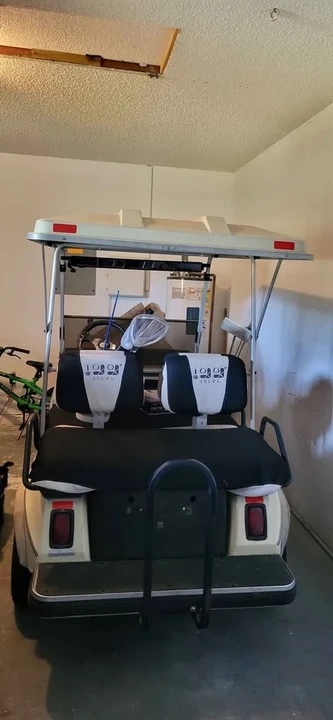 Parts & Memorabilia Golf Carts - Image 3 of 7