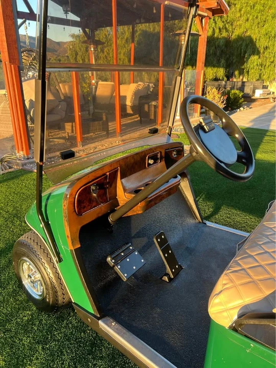 Parts & Memorabilia Golf Carts - Image 5 of 7