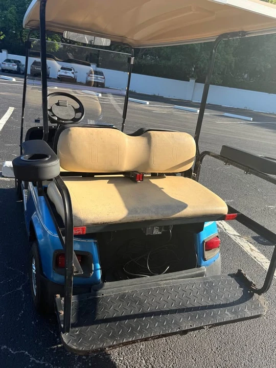 2007 Parts & Memorabilia Golf Carts - Image 6 of 10