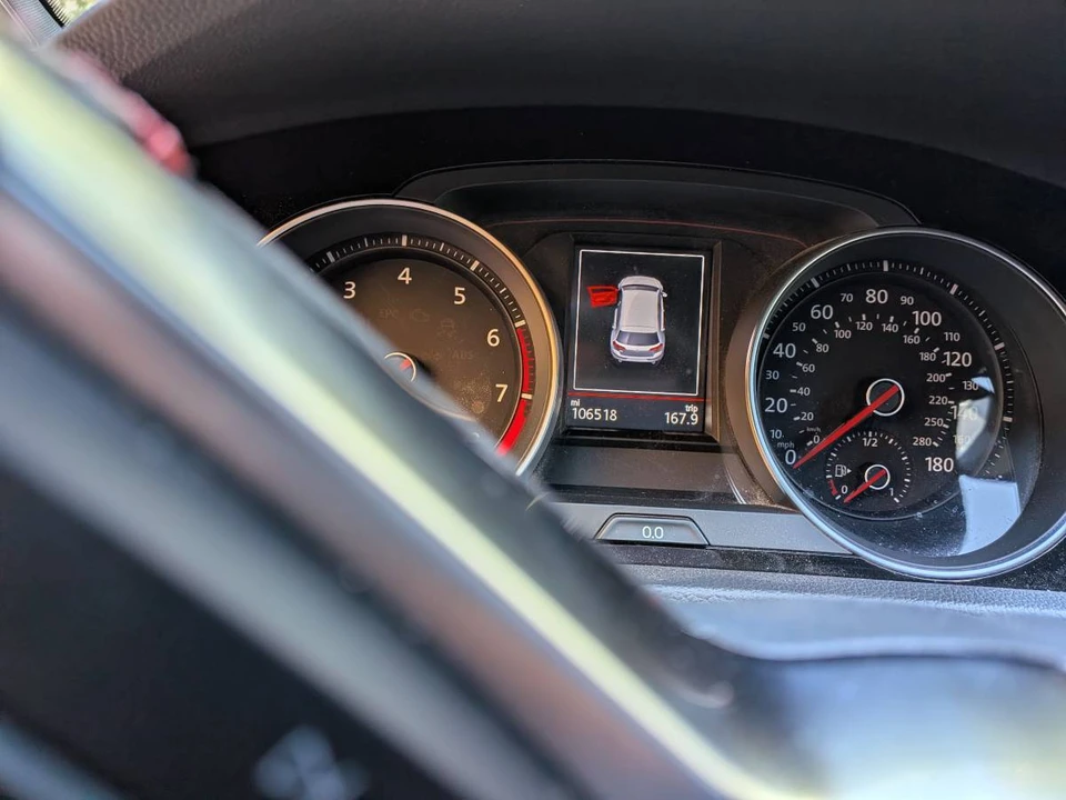 2018 Volkswagen GTI Mk7 - Image 9 of 13