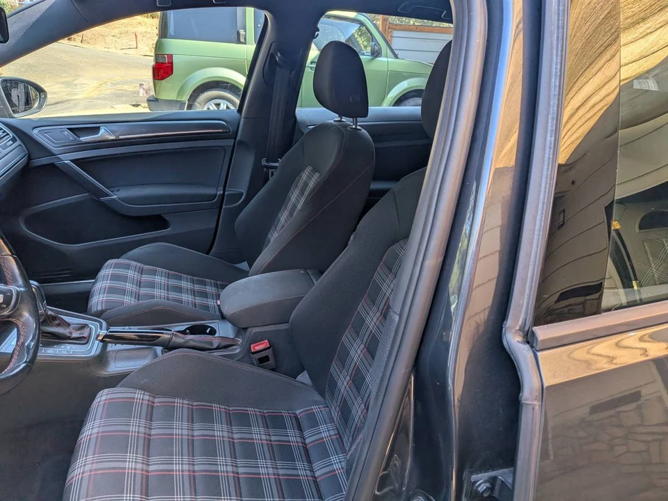 2018 Volkswagen GTI Mk7 - Image 13 of 13