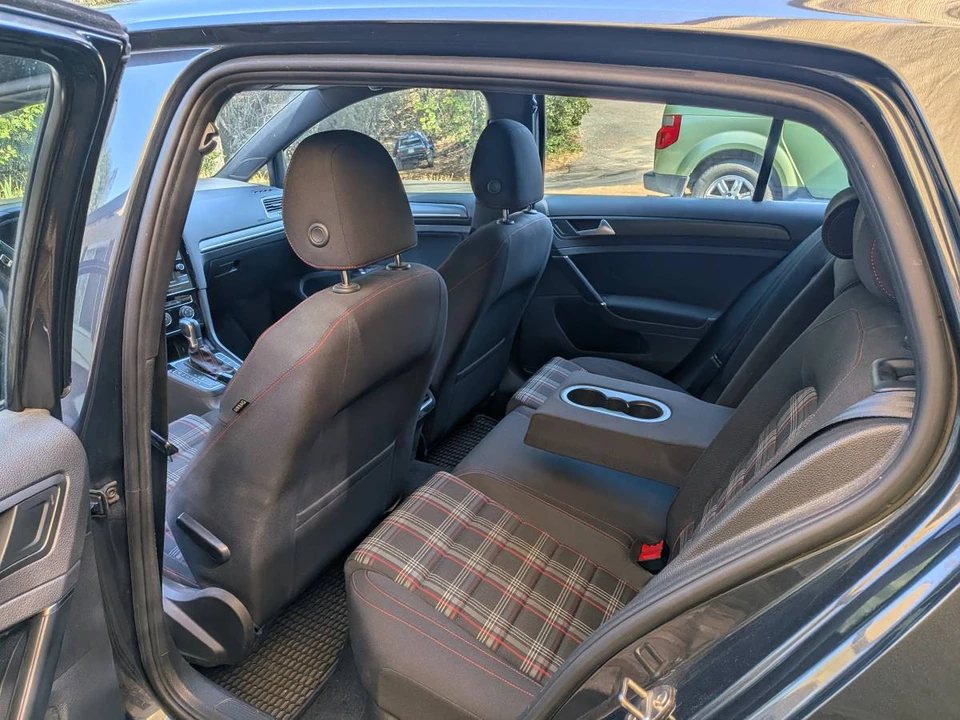 2018 Volkswagen GTI Mk7 - Image 8 of 13