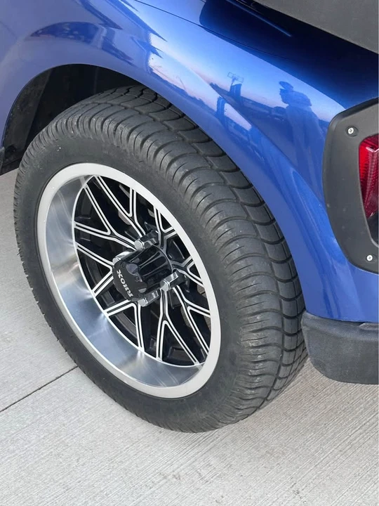 2016 Parts & Memorabilia Golf Carts - Image 4 of 7