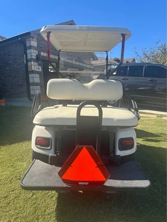 Parts & Memorabilia Golf Carts - Image 4 of 4