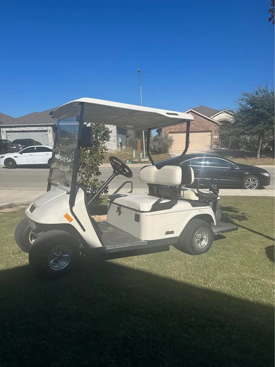 Parts & Memorabilia Golf Carts - Image 2 of 4