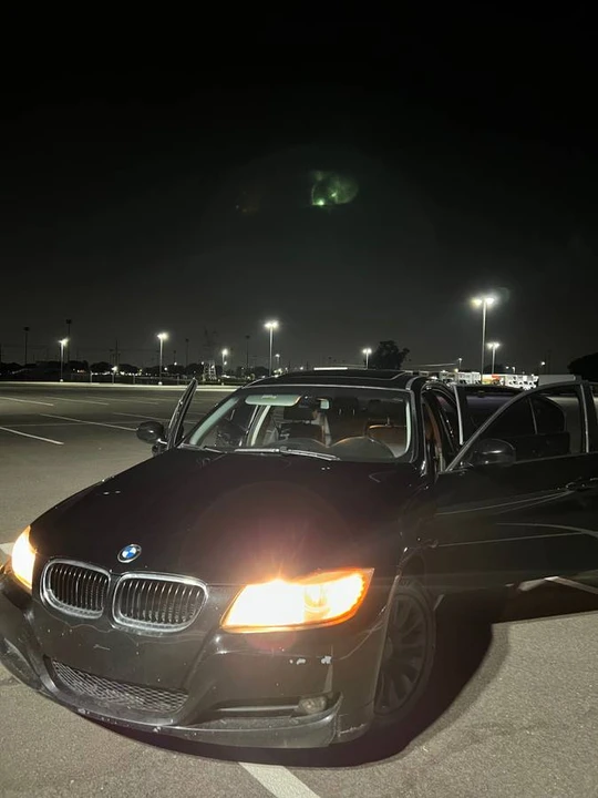 2009 BMW E90 3 Series Sedan - Image 8 of 8