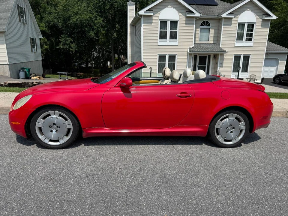 2003 Lexus SC430 - Image 2 of 10