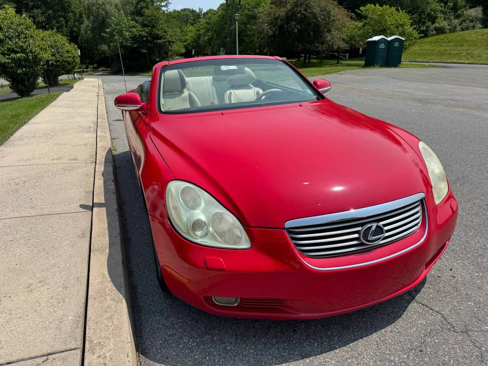 2003 Lexus SC430 - Image 9 of 10