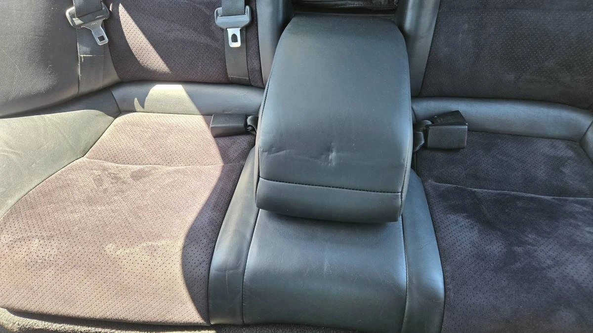 2001 Lexus IS 1st Gen - Image 19 of 20