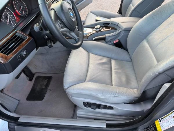 2008 BMW E60 5 Series Sedan - Image 12 of 21