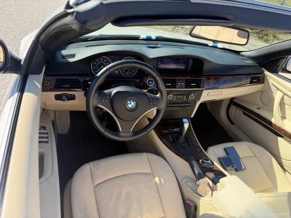 2013 BMW E93 335i Convertible - Image 14 of 19