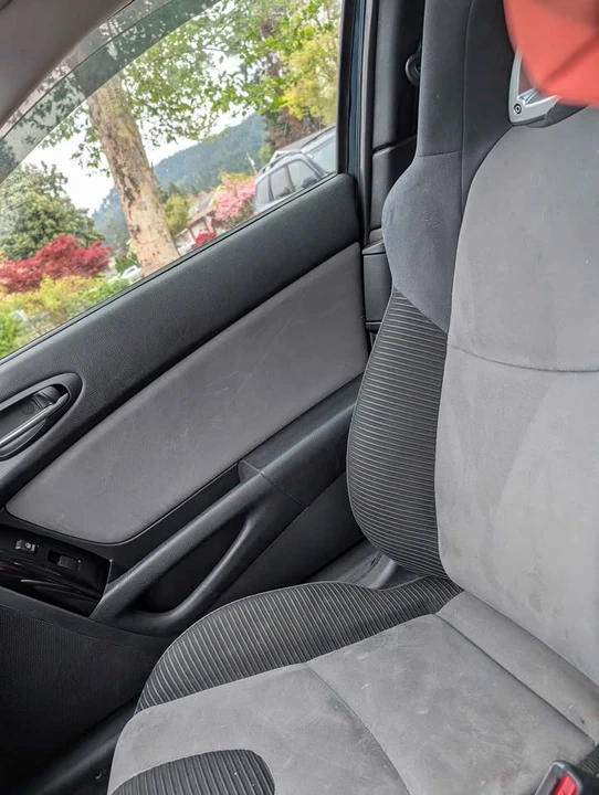2004 Mazda RX-8 1st Gen - Image 4 of 4