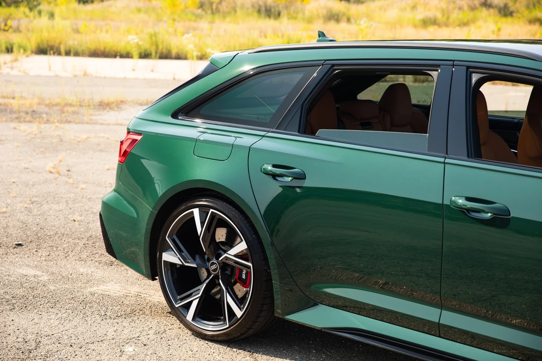 2023 Audi C8 RS6 - Image 30 of 31