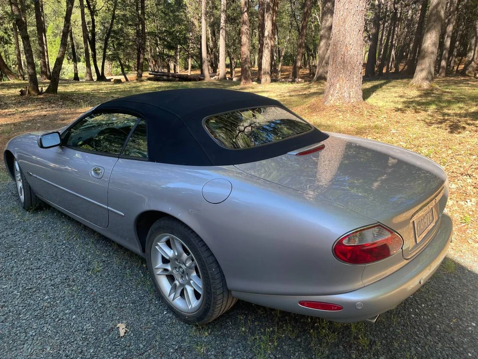 2002 Jaguar X100 XK8 - Image 5 of 14