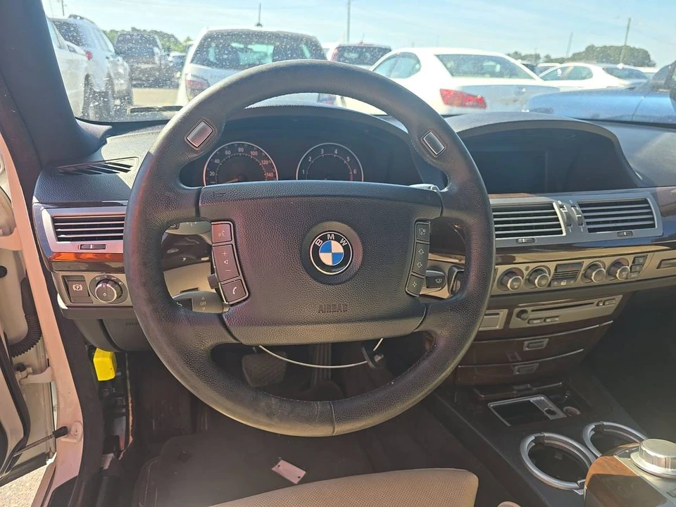 2008 BMW E65/E66 750i & 760i Sedan - Image 10 of 15