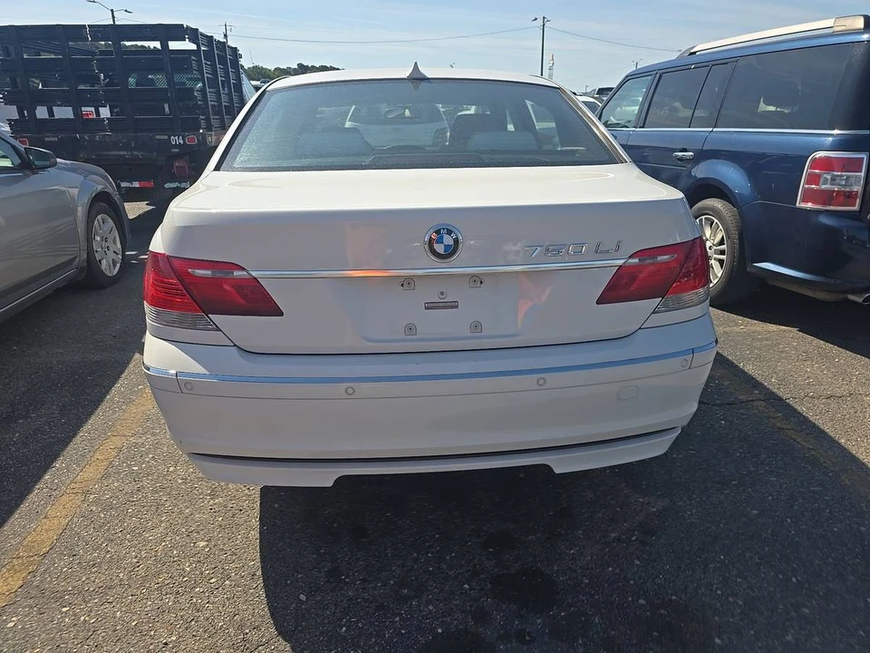 2008 BMW E65/E66 750i & 760i Sedan - Image 5 of 15