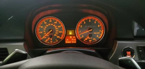 2011 BMW E93 335i Convertible - Image 10 of 21