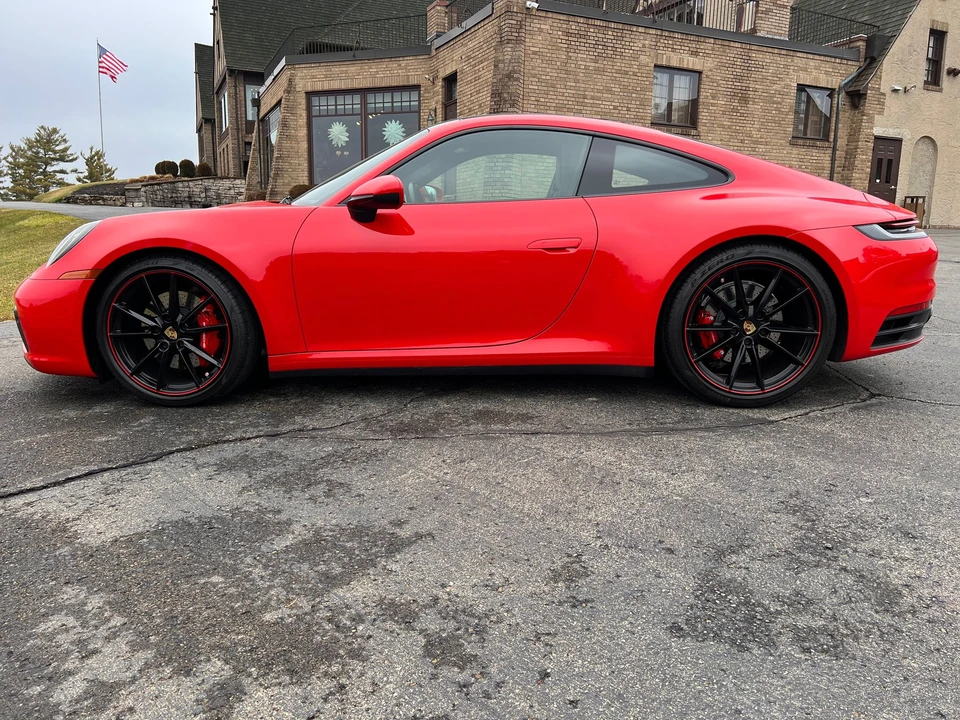 2020 Porsche 992 Carrera 4S - Image 4 of 11
