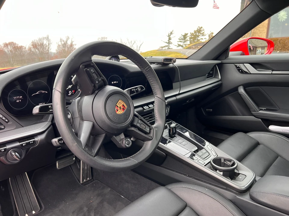 2020 Porsche 992 Carrera 4S - Image 7 of 11