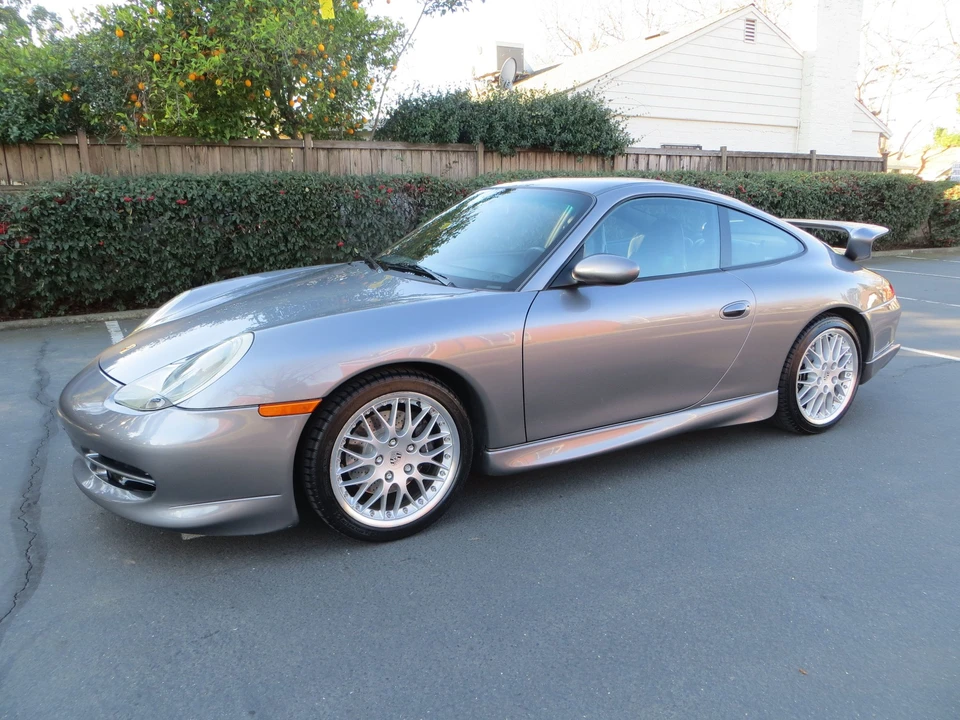2001 Porsche 996 Carrera - Image 6 of 16