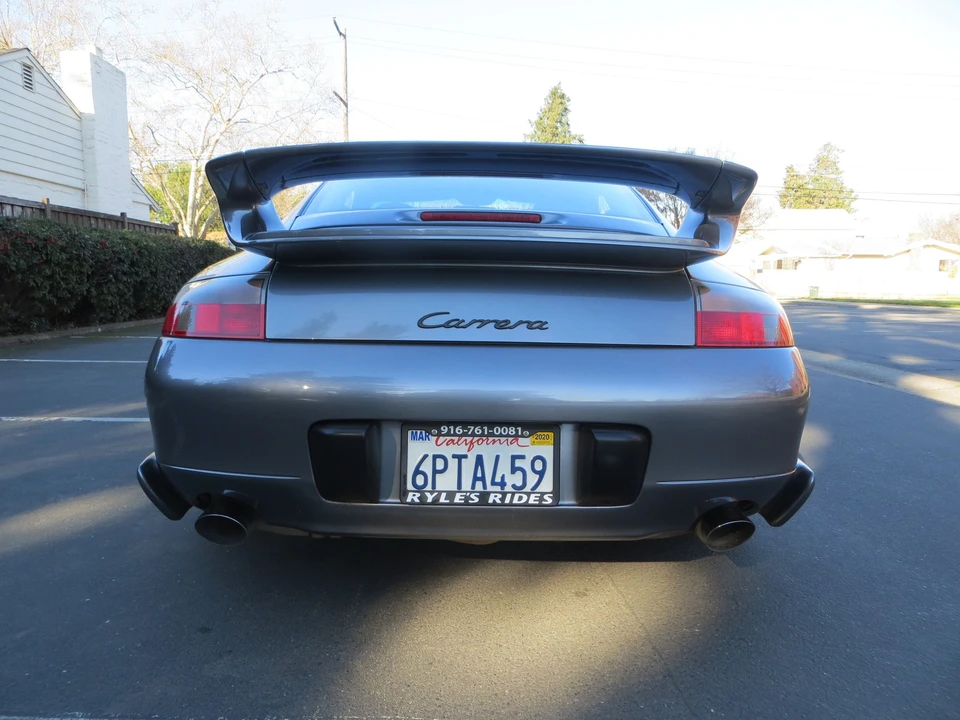 2001 Porsche 996 Carrera - Image 9 of 16
