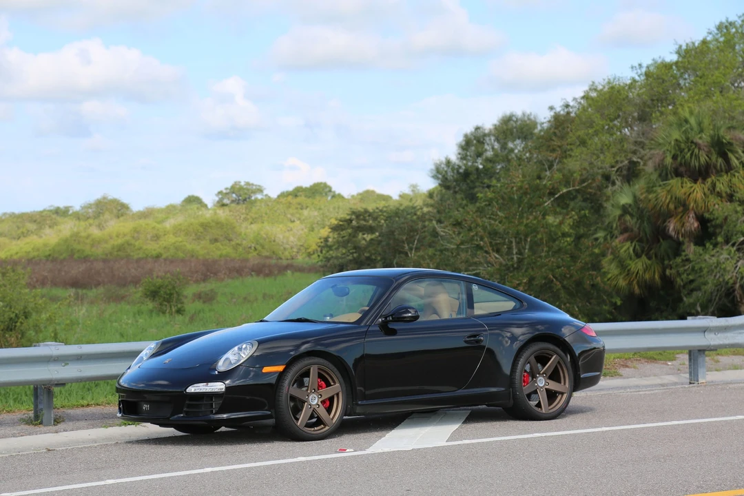 2010 Porsche 997 Carrera - Image 2 of 13