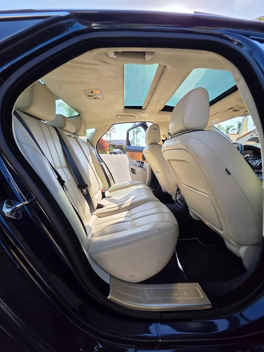 2011 Jaguar X351 XJ - Image 3 of 8