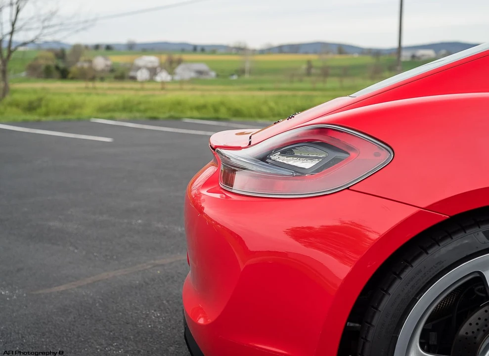 2015 Porsche 981 Cayman GTS - Image 11 of 31