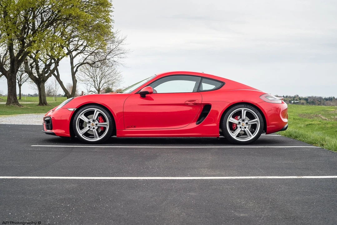 2015 Porsche 981 Cayman GTS - Image 15 of 31