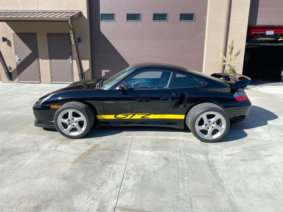2002 Porsche 996 GT2 - Image 2 of 22