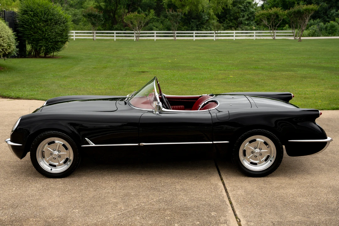Chevrolet Corvette C1 - Image 17 of 31