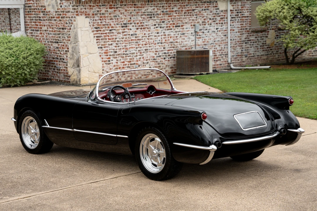 Chevrolet Corvette C1 - Image 15 of 31