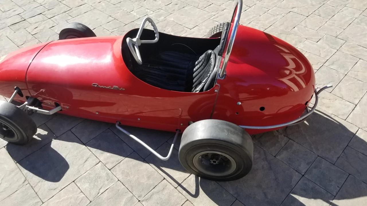 Ferrari Replica - Image 11 of 31