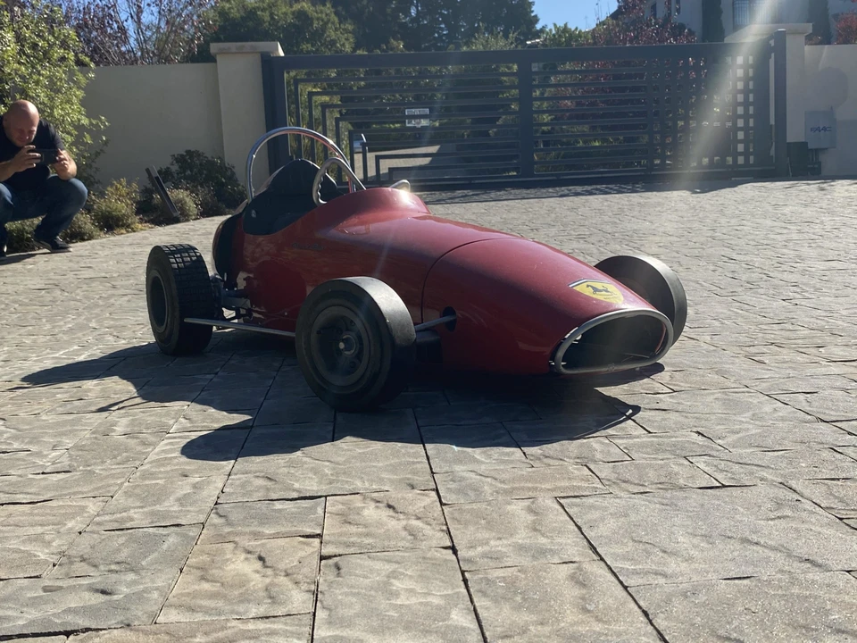 Ferrari Replica - Image 8 of 31