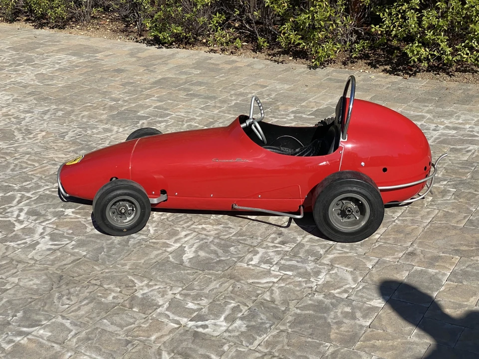Ferrari Replica - Image 5 of 31