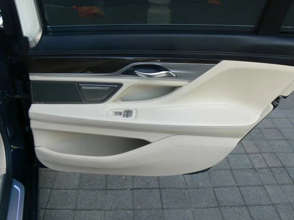 2017 BMW G11/G12 7 Series - Image 14 of 20