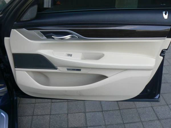 2017 BMW G11/G12 7 Series - Image 13 of 20