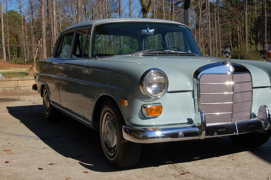 1968 Mercedes-Benz W110 - Image 4 of 31