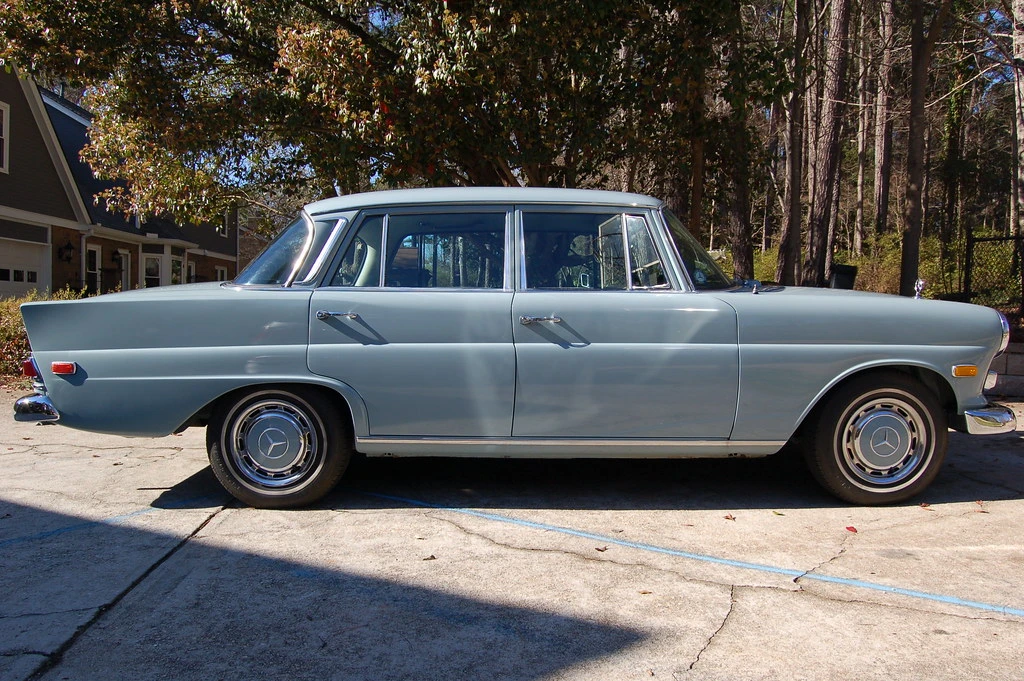 1968 Mercedes-Benz W110 - Image 13 of 31
