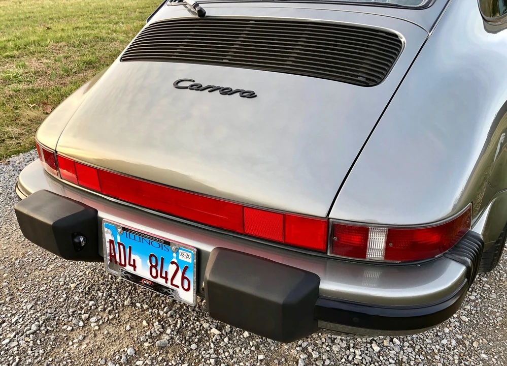 1988 Porsche 911 Carrera 3.2 - Image 25 of 31