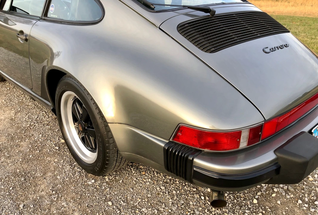 1988 Porsche 911 Carrera 3.2 - Image 23 of 31