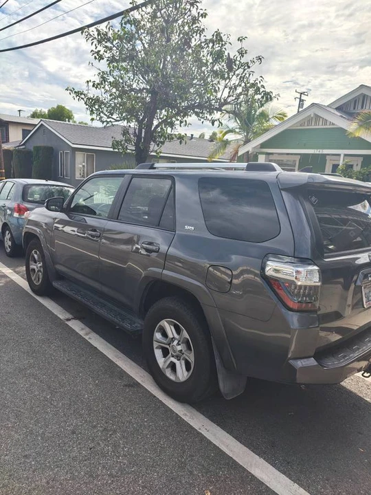 2020 Toyota 4Runner 5th Gen - Image 9 of 9