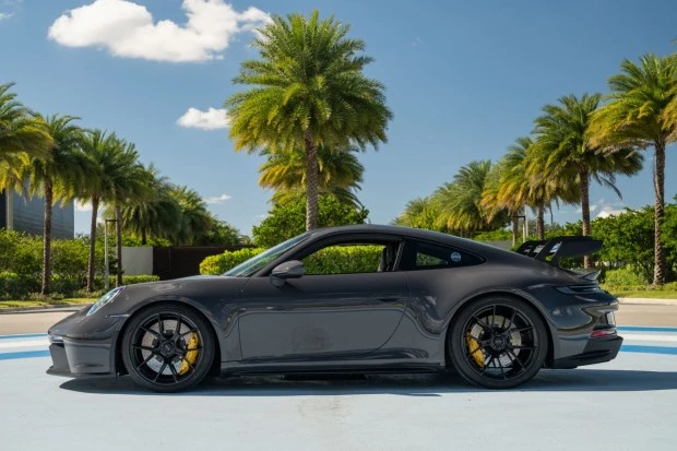 2022 Porsche 992 GT3 - Image 3 of 8
